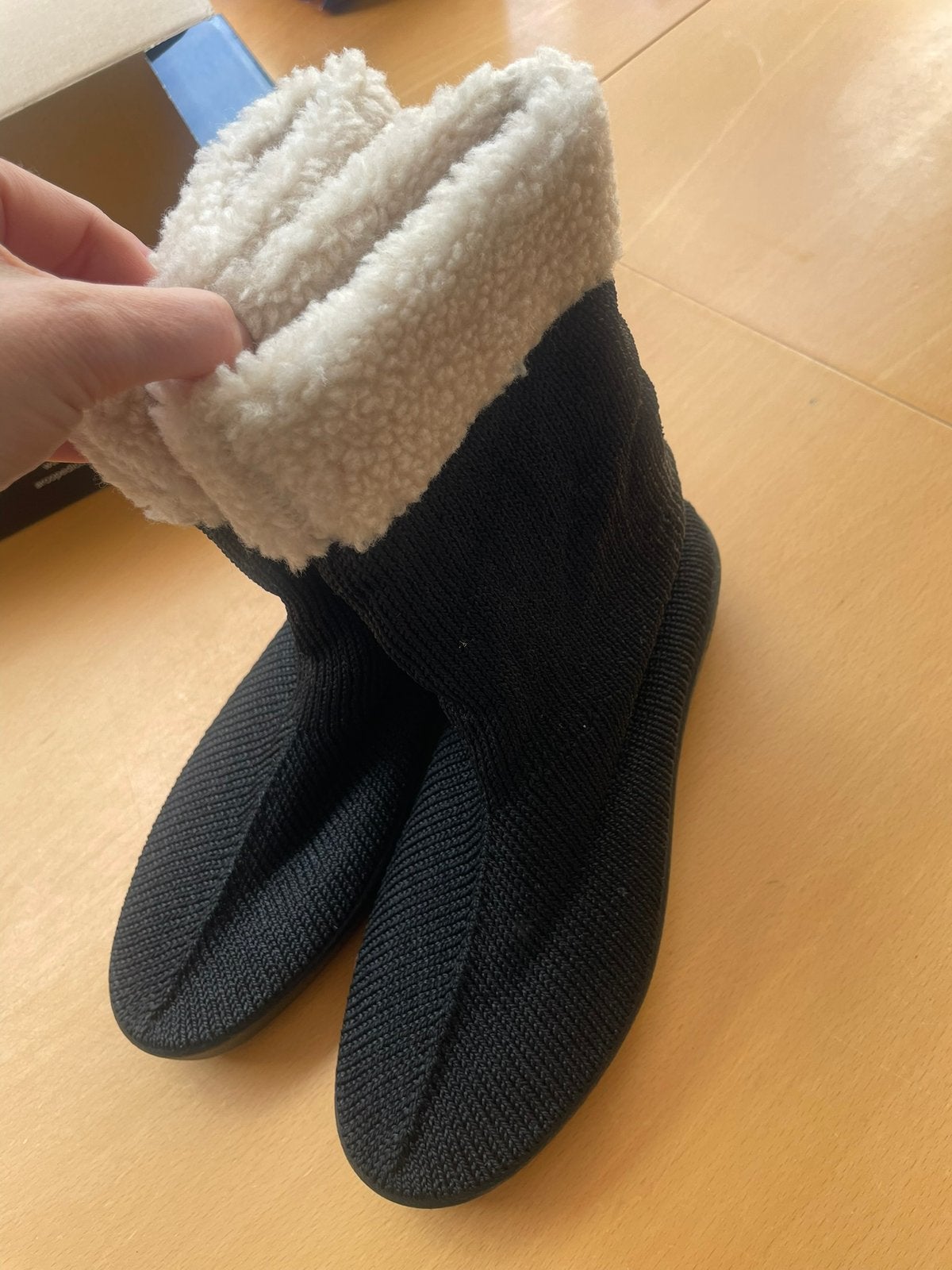 NIEUW Arcopedico winter slofjes gevoerd maat 38, Zwart, Nieuw, Ophalen of Verzenden, Pantoffels of Sloffen