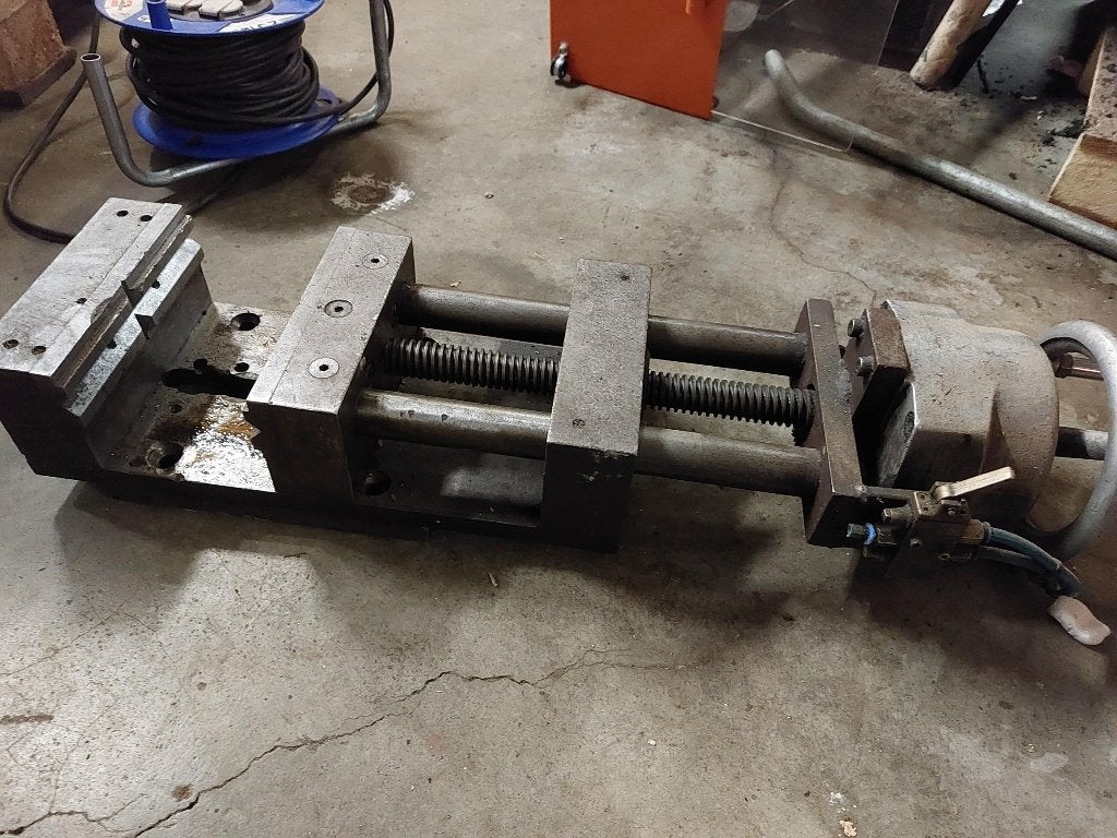 machineklem zwaar, Doe-het-zelf en Verbouw, Ophalen of Verzenden, Gebruikt, Minder dan 400 watt, Kolomboormachine