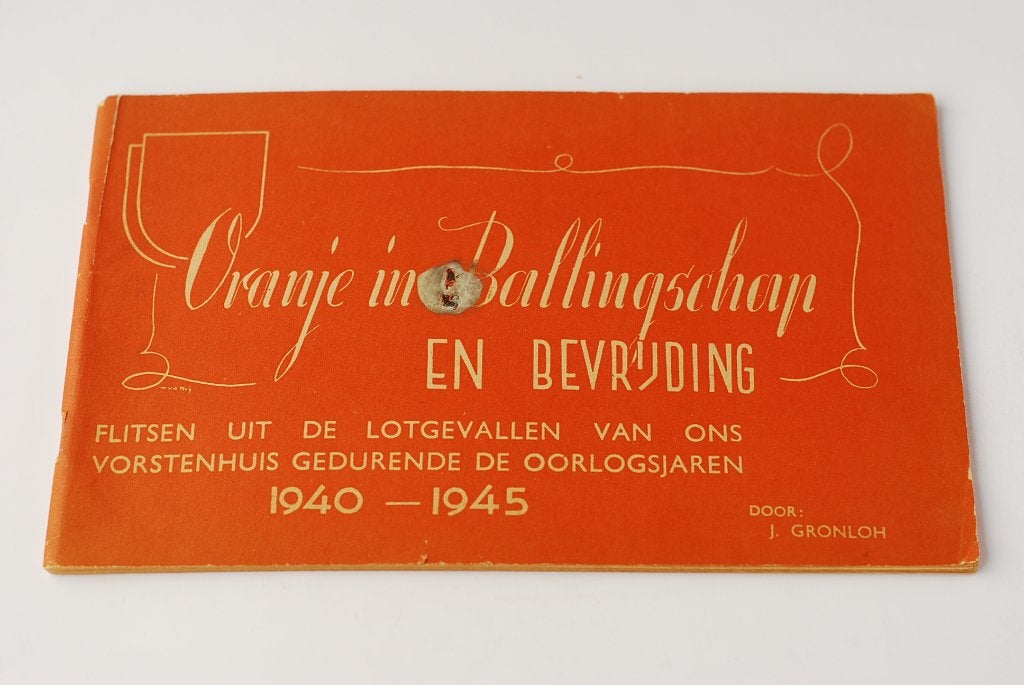 Antiek boek: Oranje in Ballingschap en Bevrijding 1940-1945, Verzamelen, Gebruikt, Verzenden, Onbekend, J. Gronloh