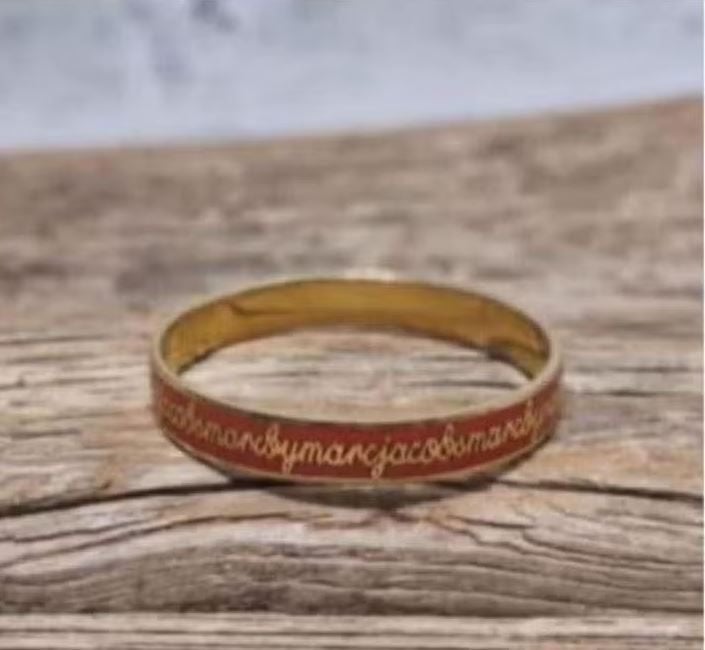 Marc by Marc Jacobs - Mooie bangle armband - ZGAN, Overige materialen, Ophalen of Verzenden, Zo goed als nieuw, X