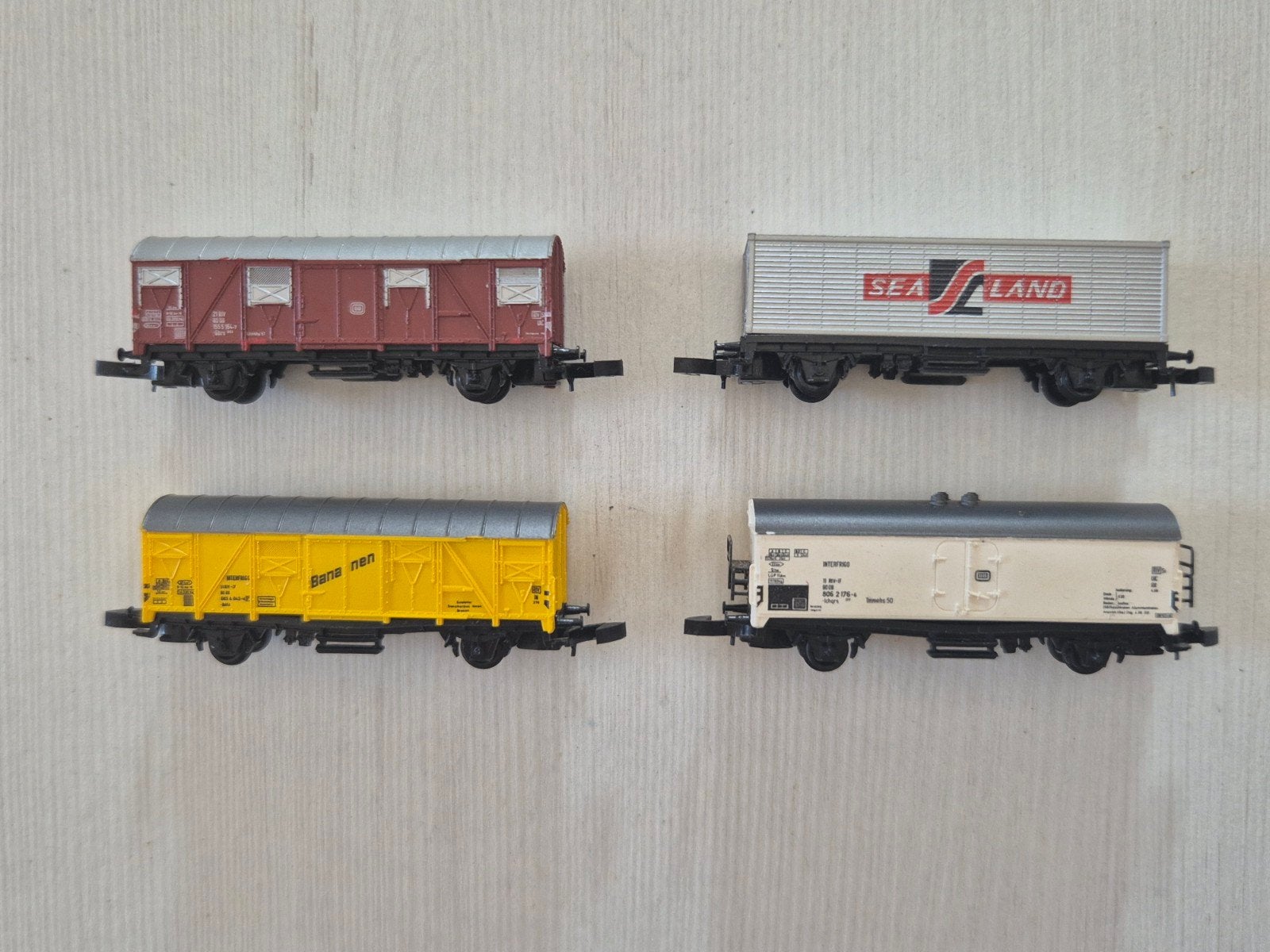 4 Nette Märklin miniclub goederenwagons Z-spoor, Wisselstroom, Gebruikt, Wagon, Ophalen of Verzenden