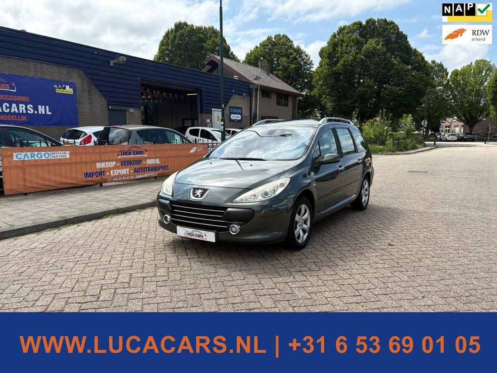 Peugeot 307 SW 2.0-16V Premium Aut Trekhaak NIEUWE APK!, Auto's, Peugeot, 745 kg, Gebruikt, 4 cilinders, 7 stoelen