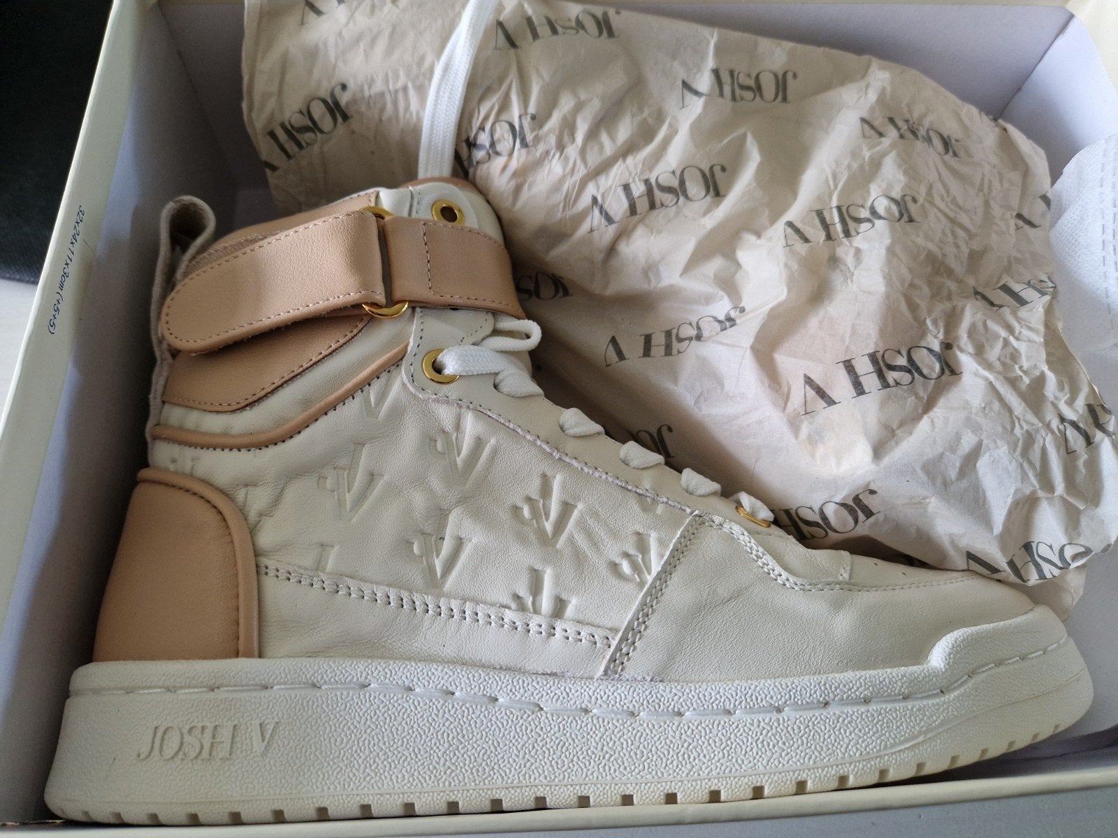 Nieuw, Josh V sneakers - 37, Kleding | Dames, Beige, Nieuw, Ophalen of Verzenden, Sneakers of Gympen