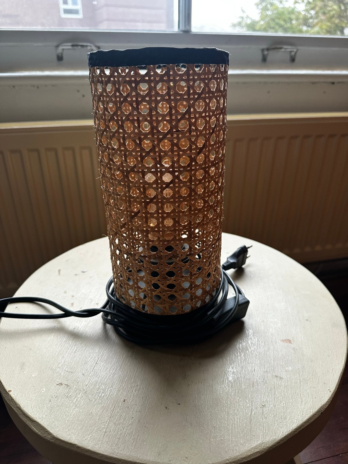 Rotan Tafellamp - Sfeervolle Verlichting, Huis en Inrichting, Gebruikt, Overige merken, Natuurlijk materiaal, Landelijk