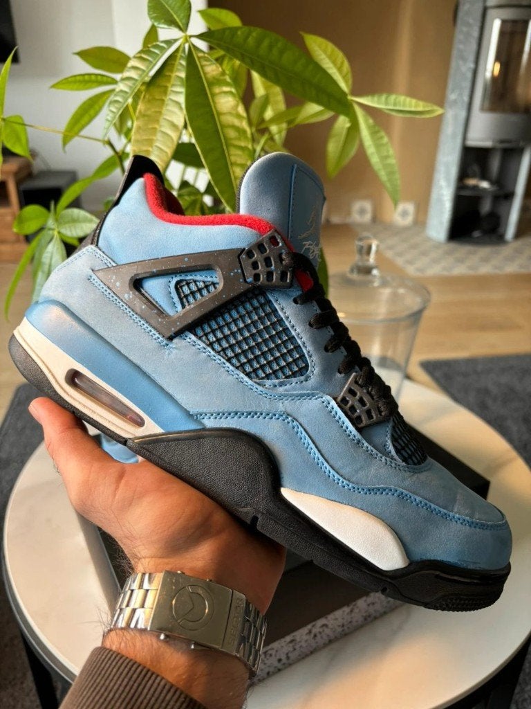 Jordan 4 Retro Travis Scott maat 45, Blauw, Ophalen of Verzenden, Jordan, Sneakers of Gympen