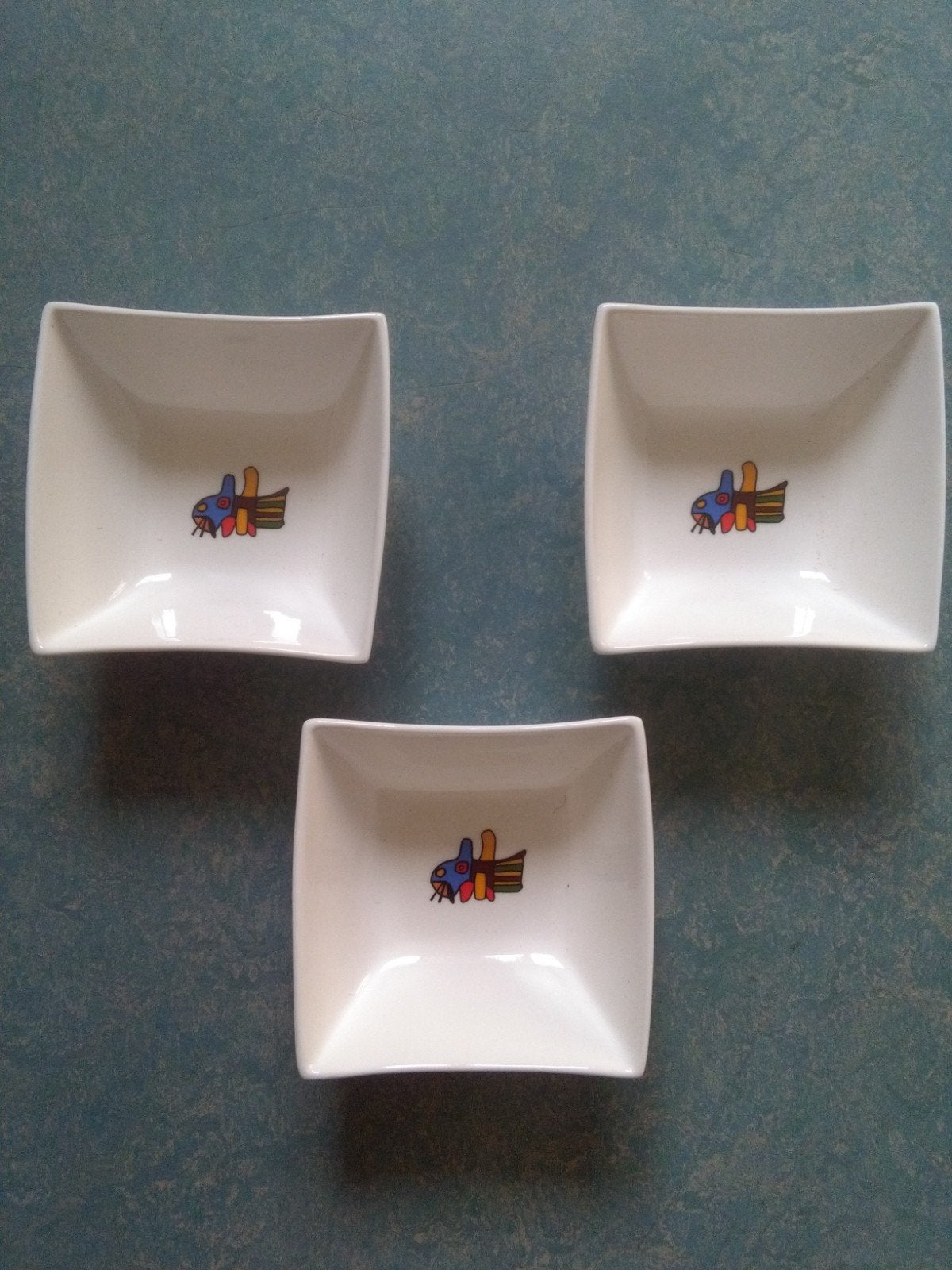 3 kleine schaaltjes van Maxwell Williams, Ophalen of Verzenden, Nieuw, Porselein, Bord of Schaal