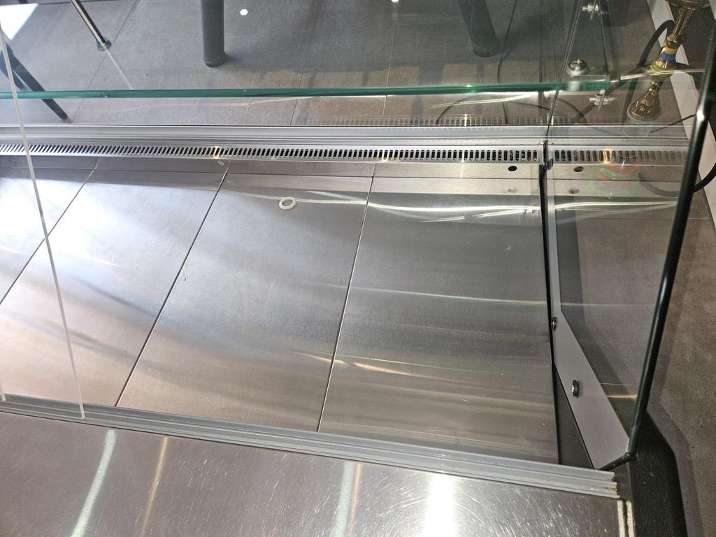Koeltoonbank WESLEY 0C/+7C met Gekoelde Reserve, Zakelijke goederen, Horeca | Keukenapparatuur, Ophalen of Verzenden, Gebruikt