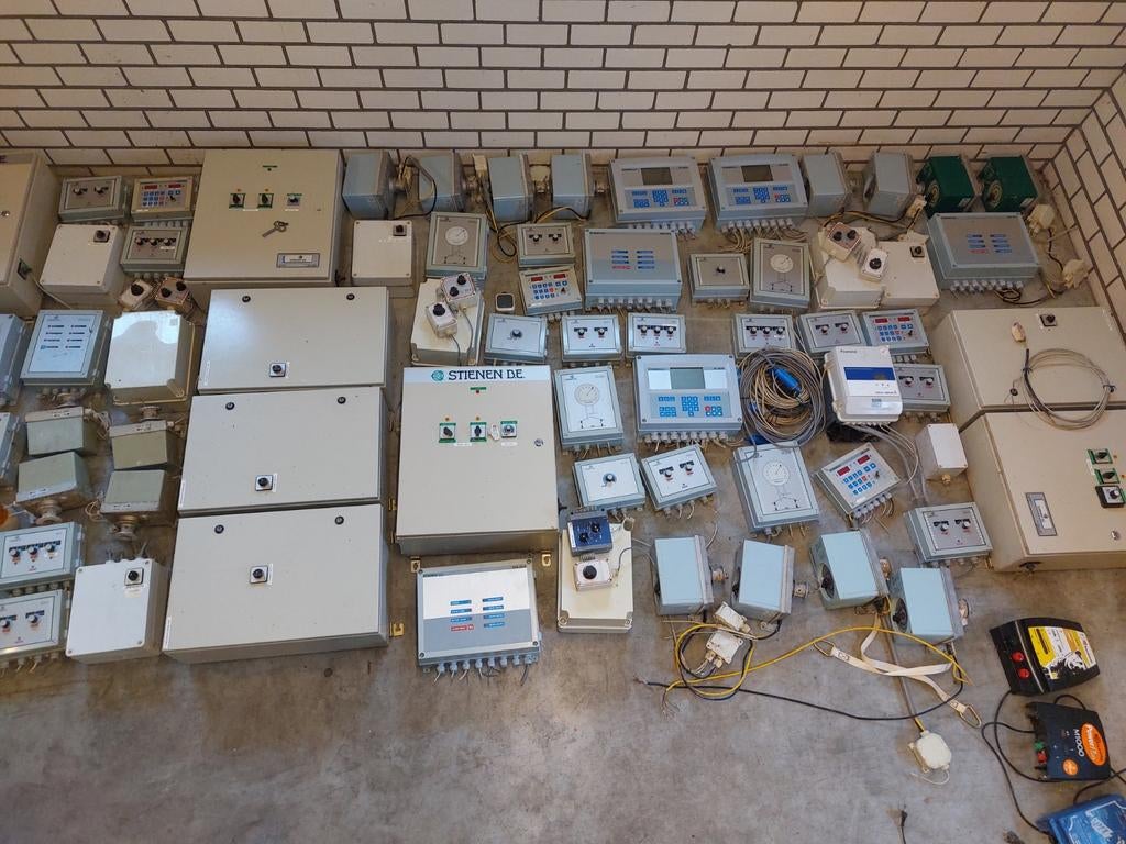 Regelapparatuur Kippenstal: Stienen, Lier, Noodvoorziening, Ophalen of Verzenden, Veehouderij, Stalinrichting