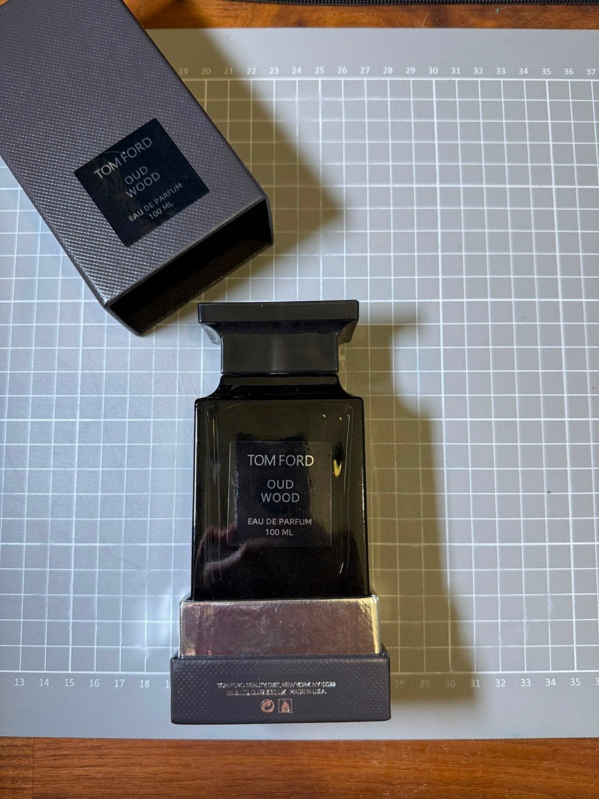 Tom Ford Oud Wood – 100 ml, Sieraden, Tassen en Uiterlijk, Ophalen of Verzenden, Zo goed als nieuw