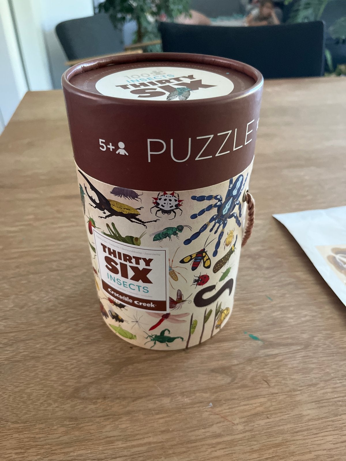Crocodile Creek Puzzel 100 Stukjes Insecten, Kinderen en Baby's, Speelgoed | Kinderpuzzels, Ophalen of Verzenden, 10 tot 50 stukjes