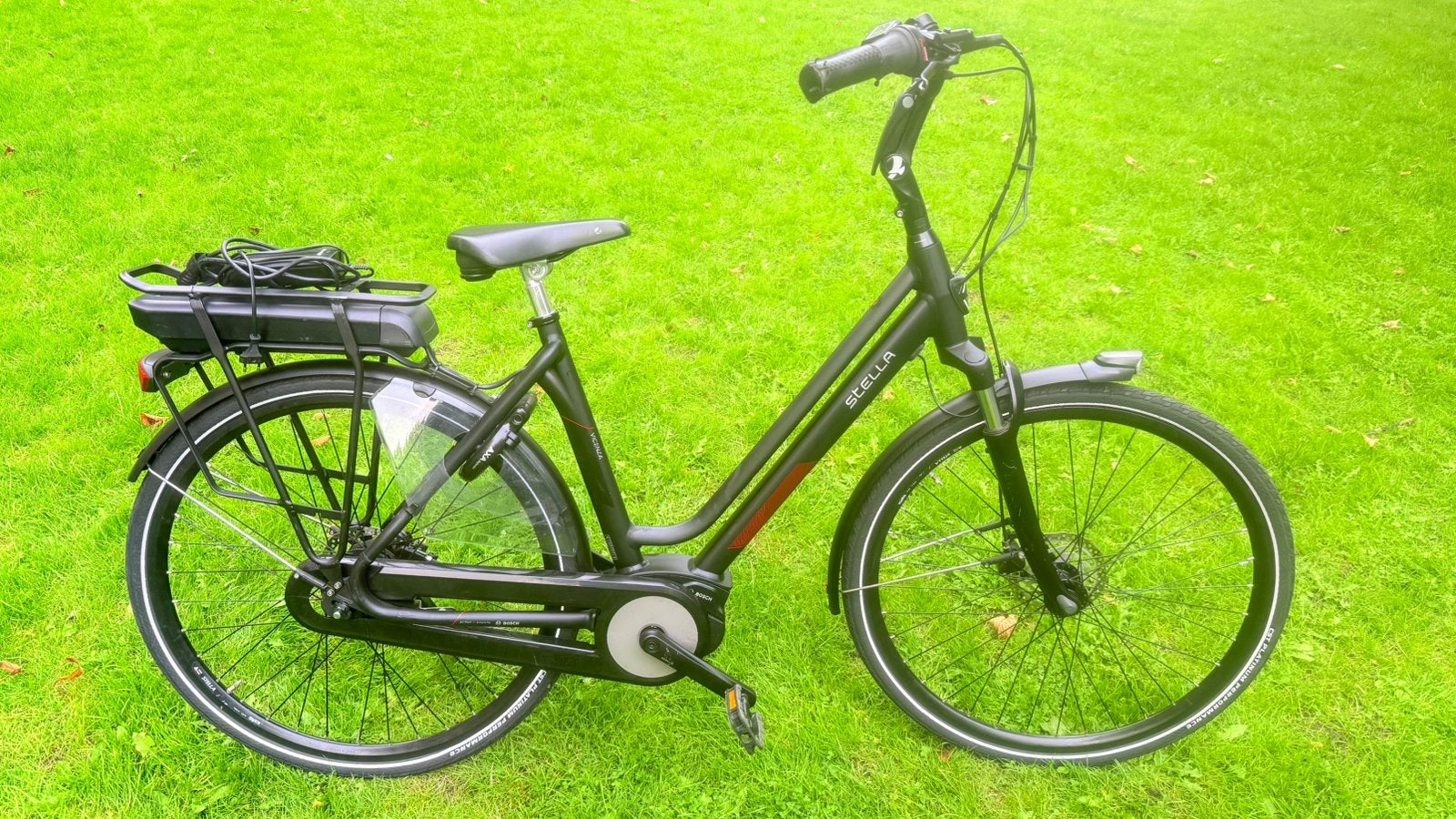 Nette goede unisex damesfiets E-bike Stella Vicenza 54cm N7, Versnellingen, Schijfrem, Ophalen, Overige merken