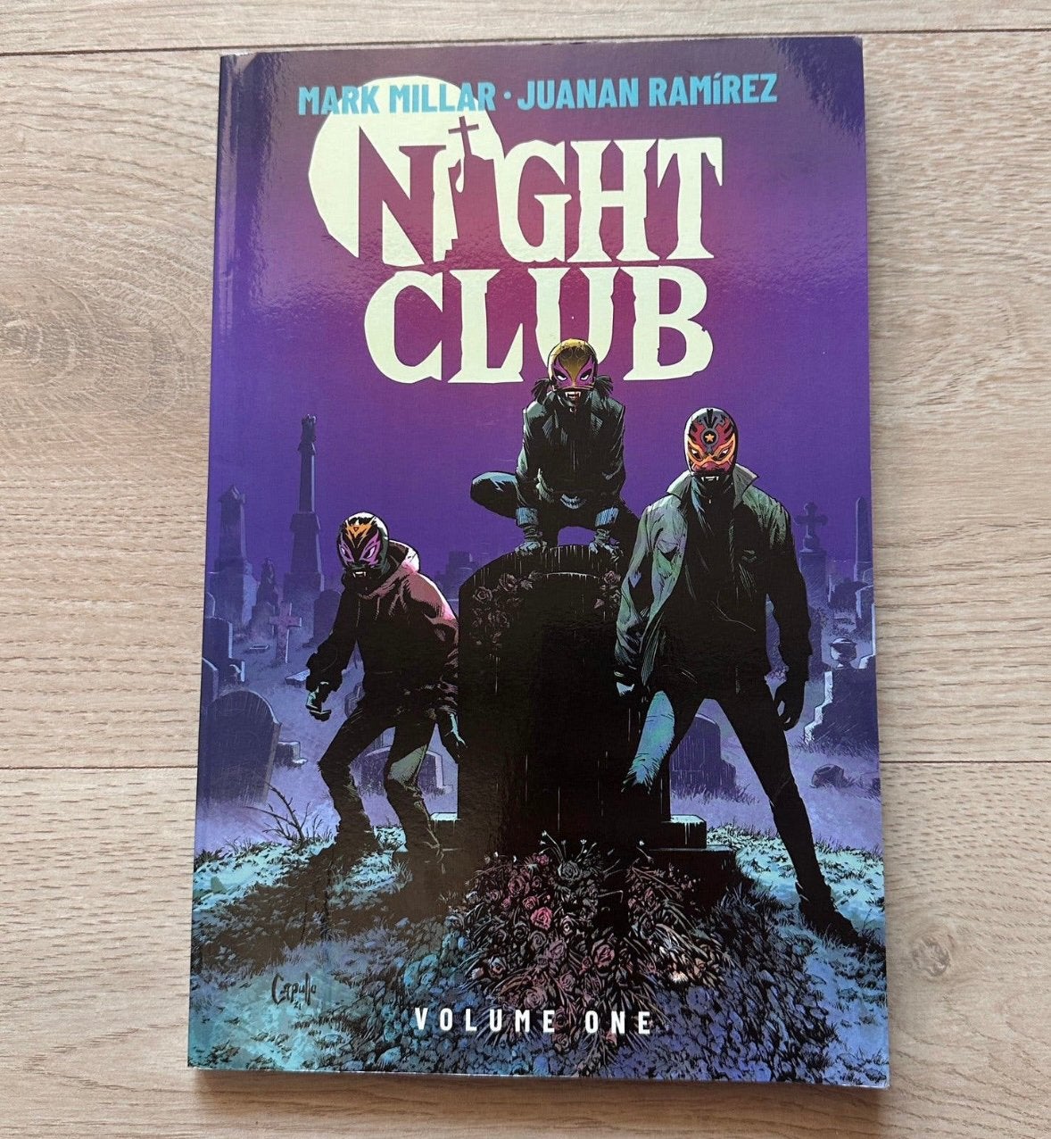 Night Club: Volume One 2023 SC 1st Printing, Eén comic, Ophalen of Verzenden, Zo goed als nieuw, Amerika