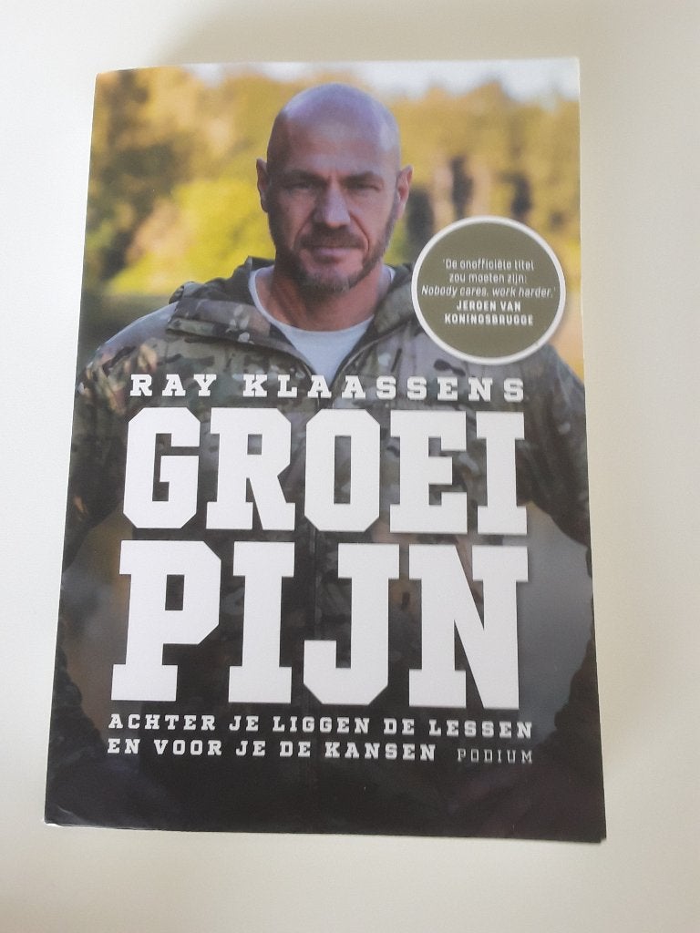 Boek groeipijn, Ophalen, Gelezen, Diverse auteurs, Nederland