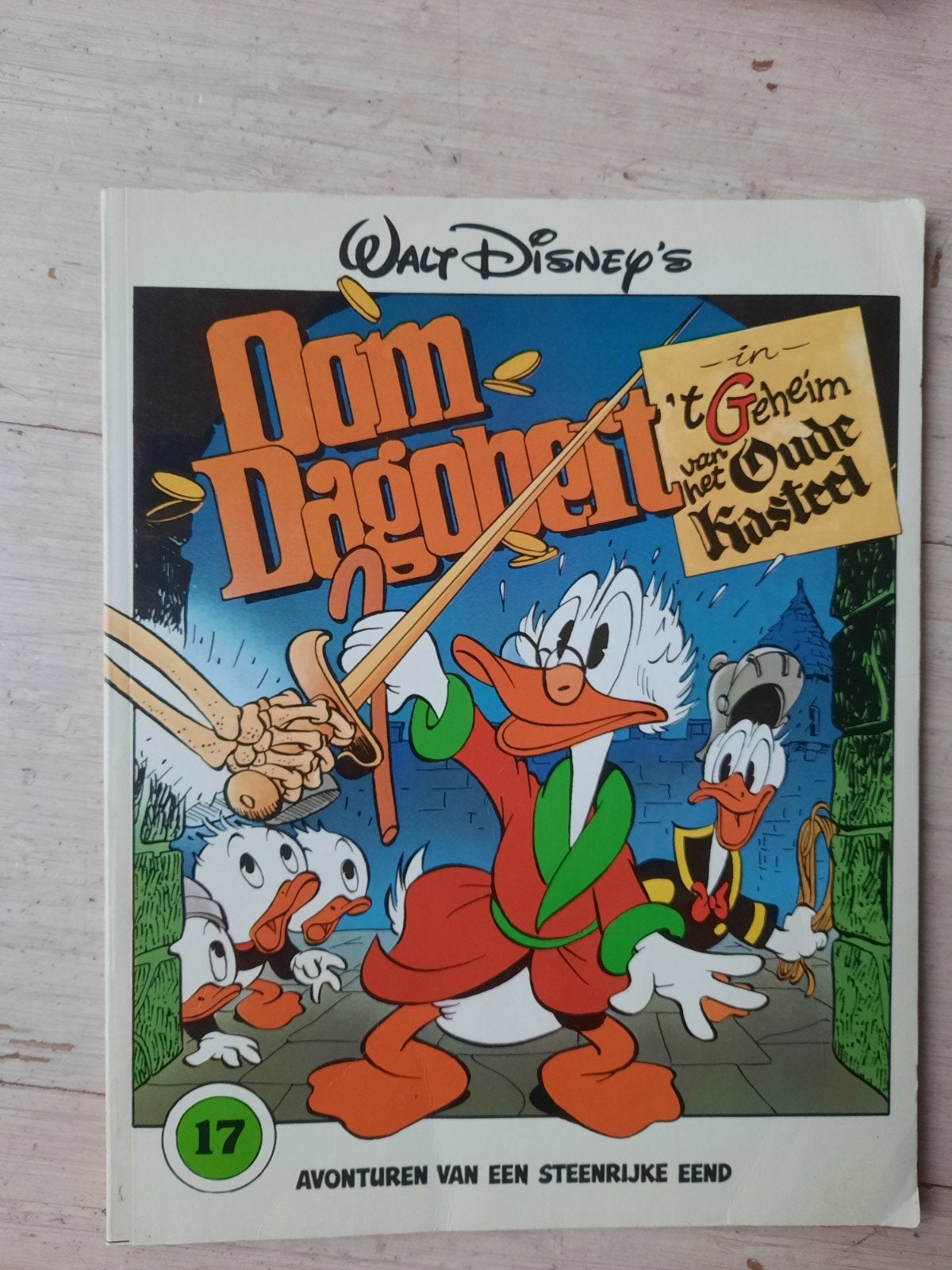 Oom Dagobert stripboek uit jaren 80 walt disney, Eén stripboek, Ophalen of Verzenden, Gelezen