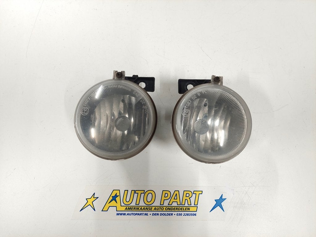 Jeep Cherokee mistlamp voorzijde 2005-2007, Auto-onderdelen, Verlichting, Gebruikt, PO Box 21-8004 | Auburn Hills, MI 48321-8004