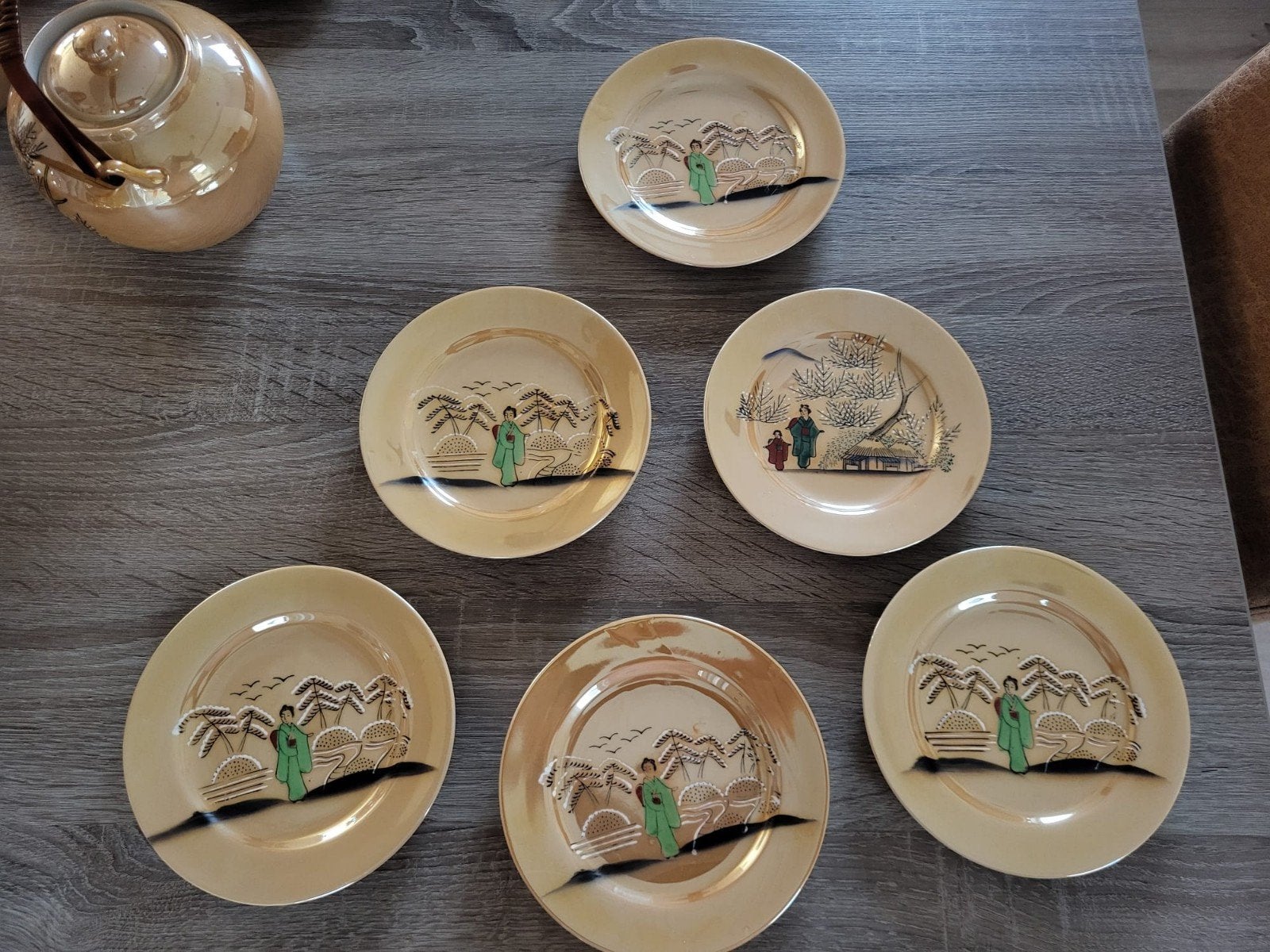 Aziatisch servies, Huis en Inrichting, Ophalen, Overige typen, Zo goed als nieuw, Overige stijlen