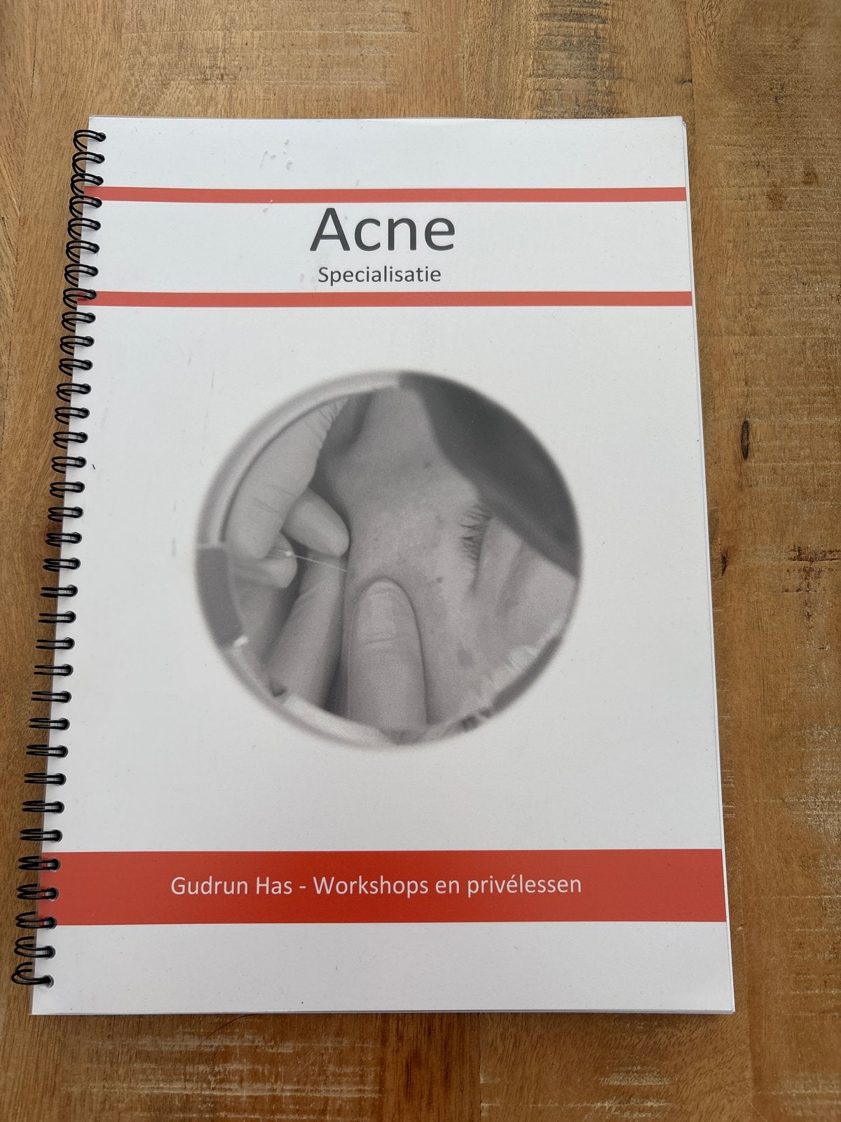 Specialisatiecursussen Gudrun Has / Monique Aarts, Verzenden, Zo goed als nieuw, MBO