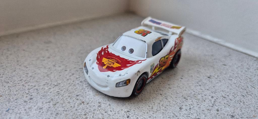 Disney Pixar Cars Lightning McQueen White, Ophalen of Verzenden, Gebruikt