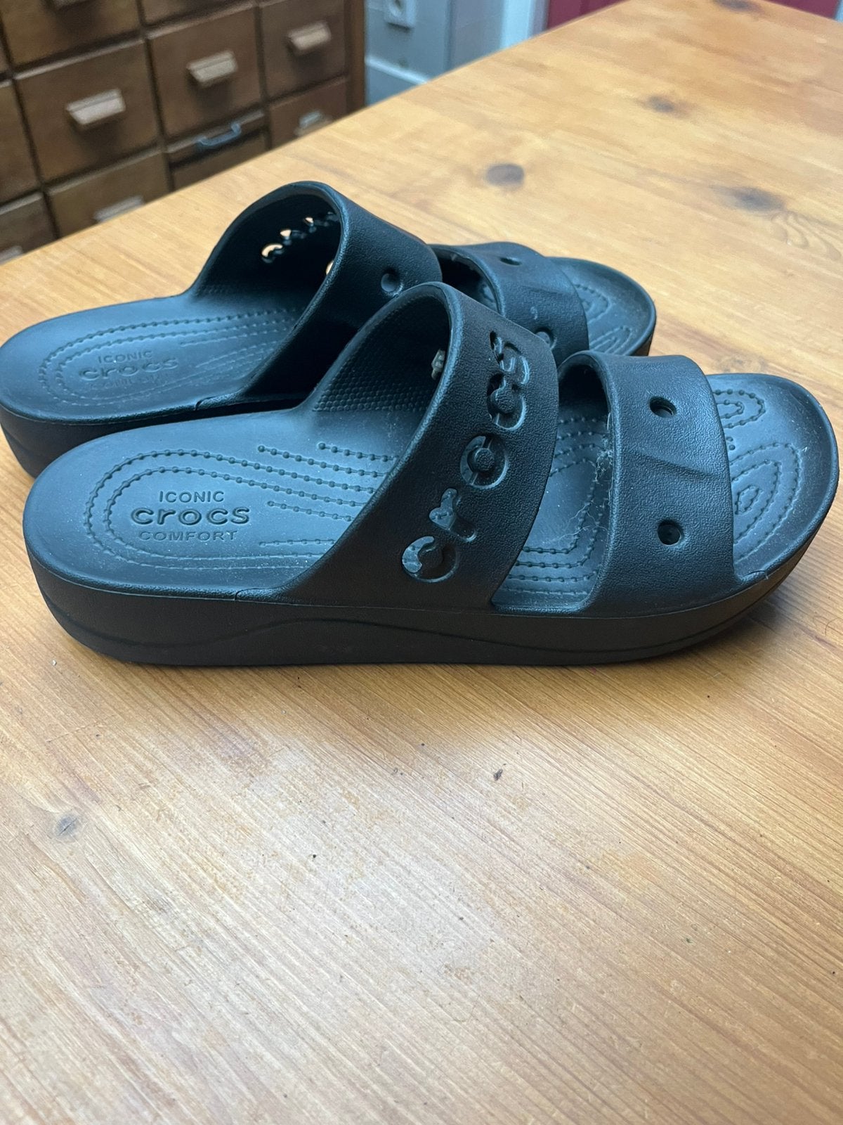 Ironic Crocs Comfort zwart, Ophalen of Verzenden, Zo goed als nieuw, Zwart, Instappers