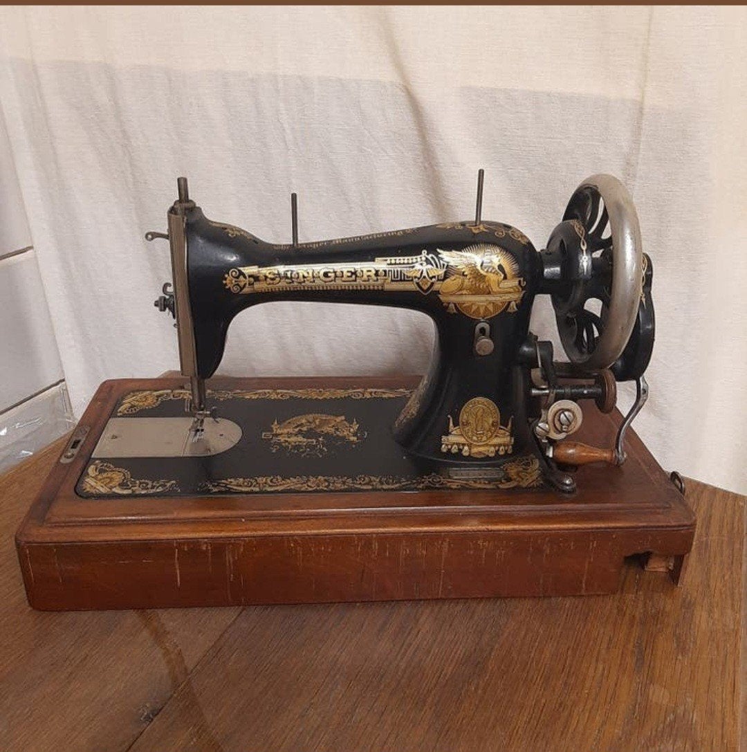 Antieke Singer naaimachine, koffer, brocante decoratie, Antiek en Kunst, Ophalen