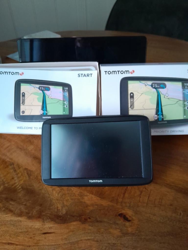 TomTom Start 62 navigatiesysteem, Ophalen of Verzenden, Zo goed als nieuw