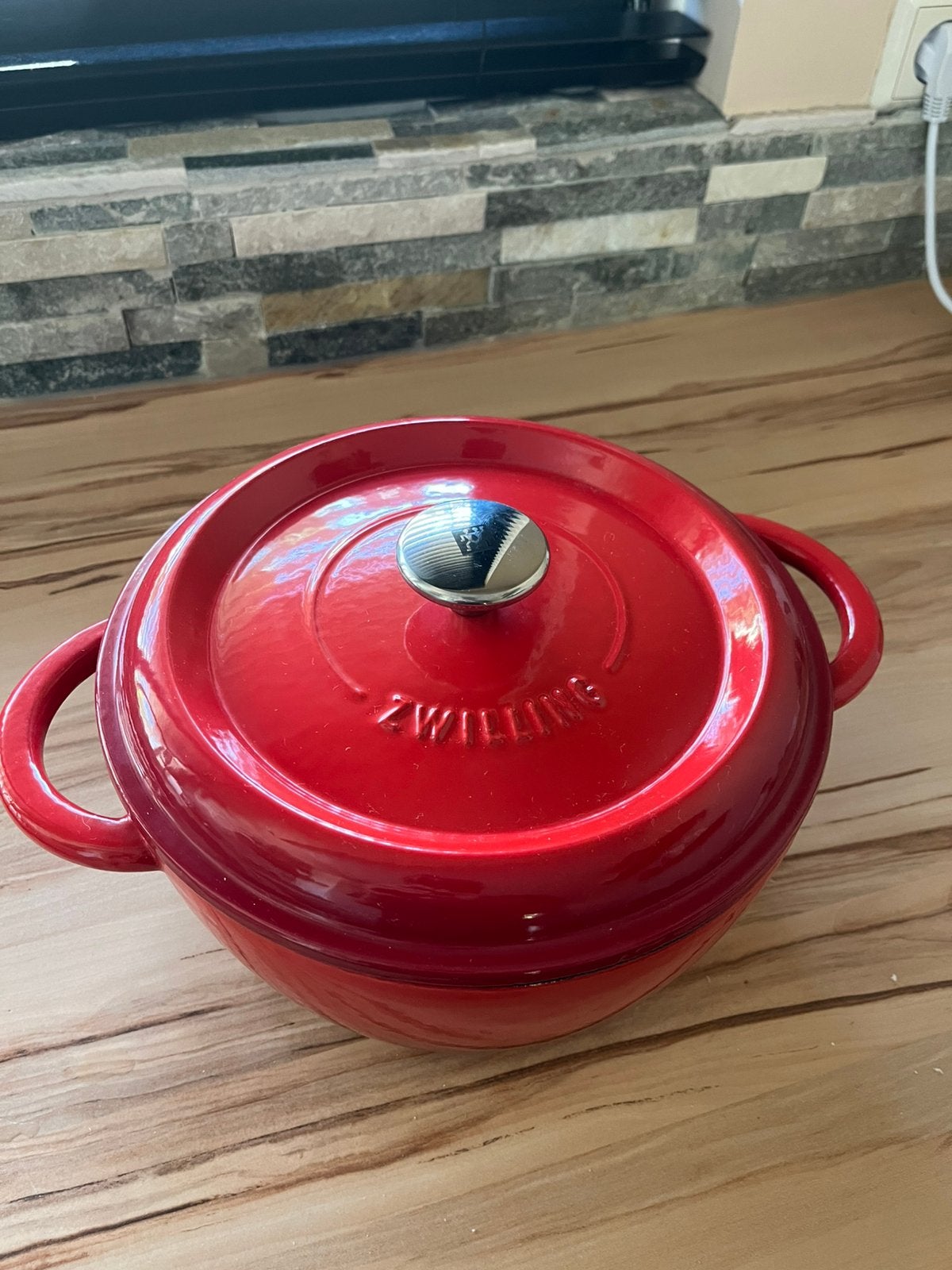 ZWILLING Cocotte gietijzeren braadpan – 26 cm, Huis en Inrichting, Geschikt voor inductie, Nieuw, Ophalen of Verzenden, Zwilling