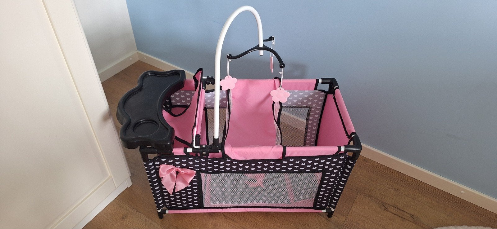 Poppenbedje met draagzak en accessoires, Ophalen