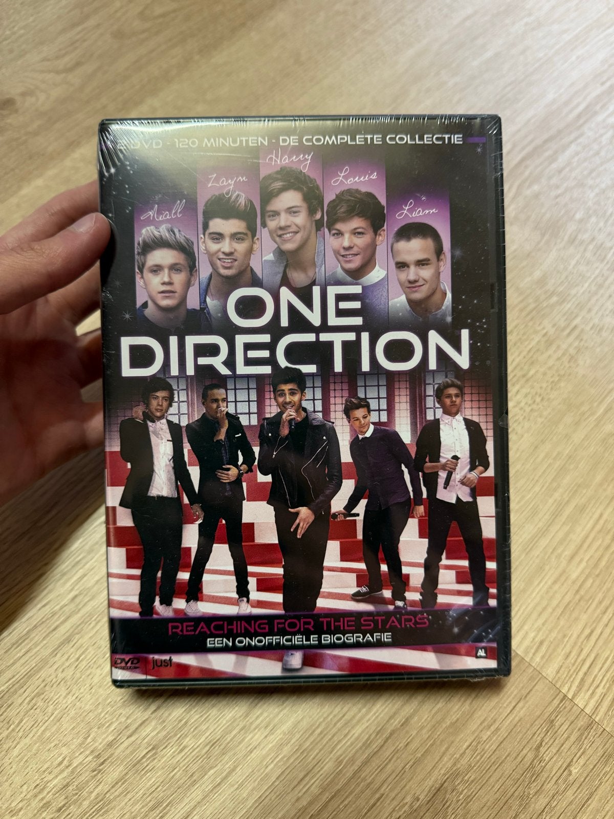 One Direction - Reaching for the Stars (DVD, nieuw), Alle leeftijden, Nederlands, Overige genres, Ophalen of Verzenden