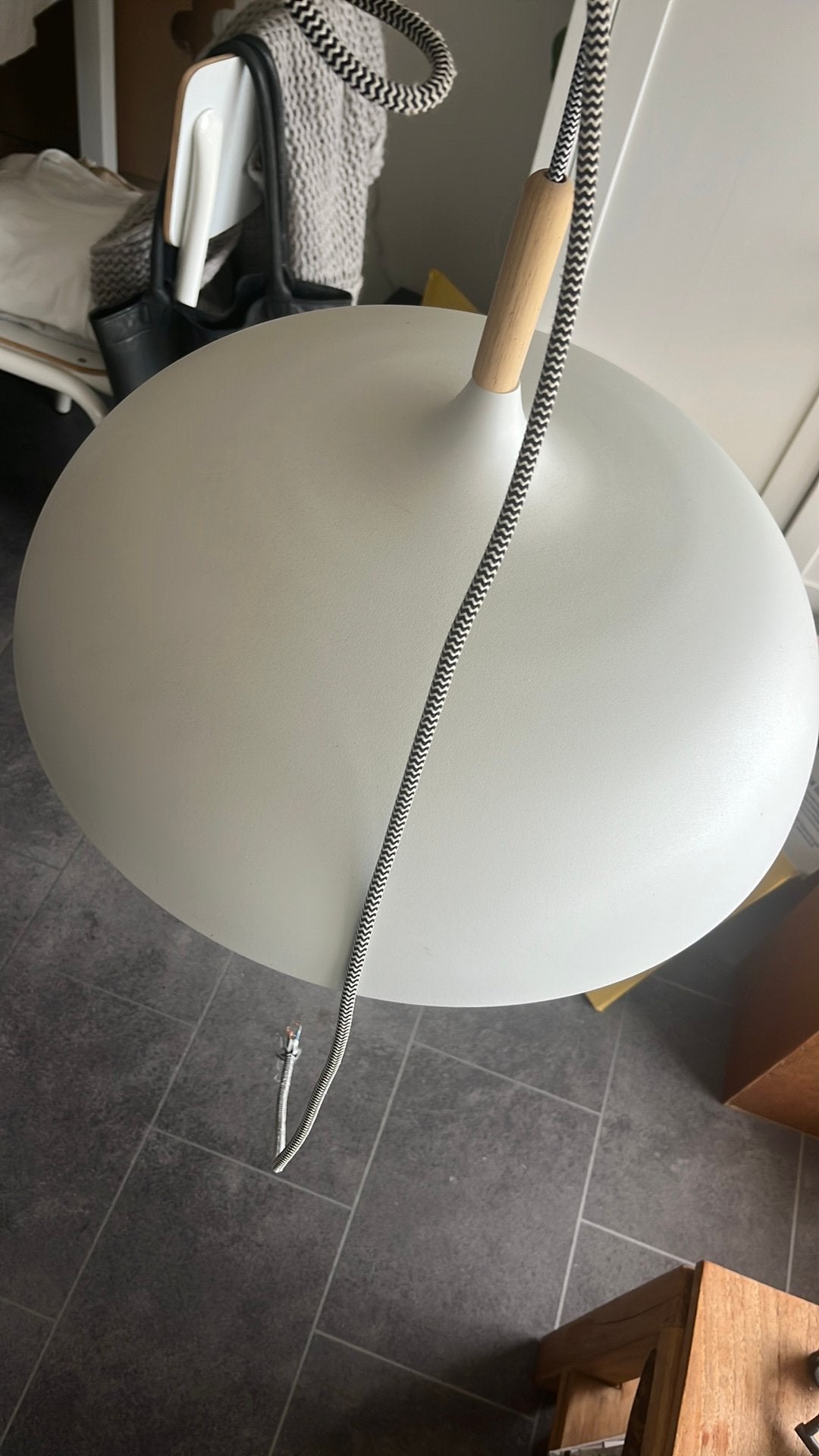 Mooie witte hanglamp, Ophalen, Zo goed als nieuw