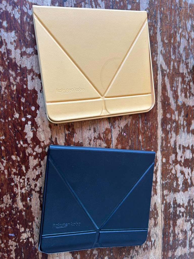 Kobo Libra Colour SleepCover geel (zwart verkocht), Ophalen of Verzenden, Zo goed als nieuw