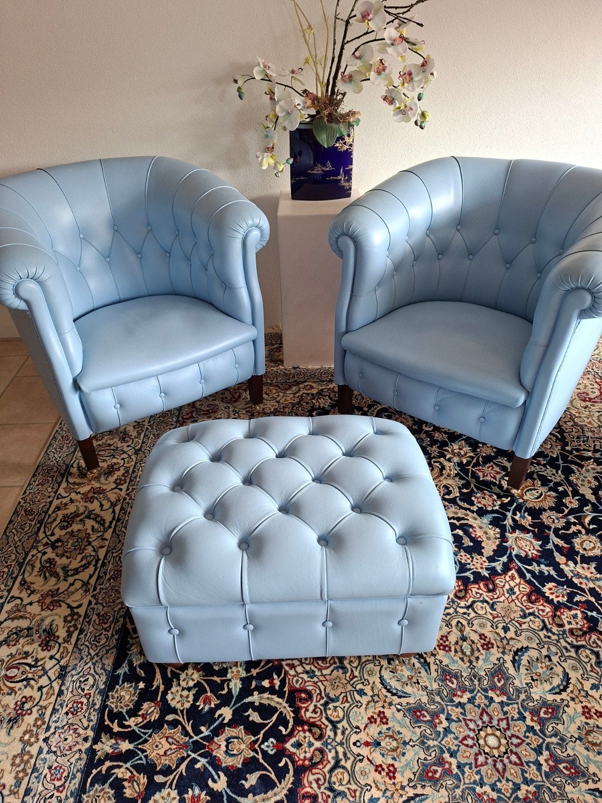 Luxe Poltrona Frau Zithoek: 2 Fauteuils en Hocker, Ophalen, Gebruikt, Klassiek, Luxe, Design, 75 tot 100 cm