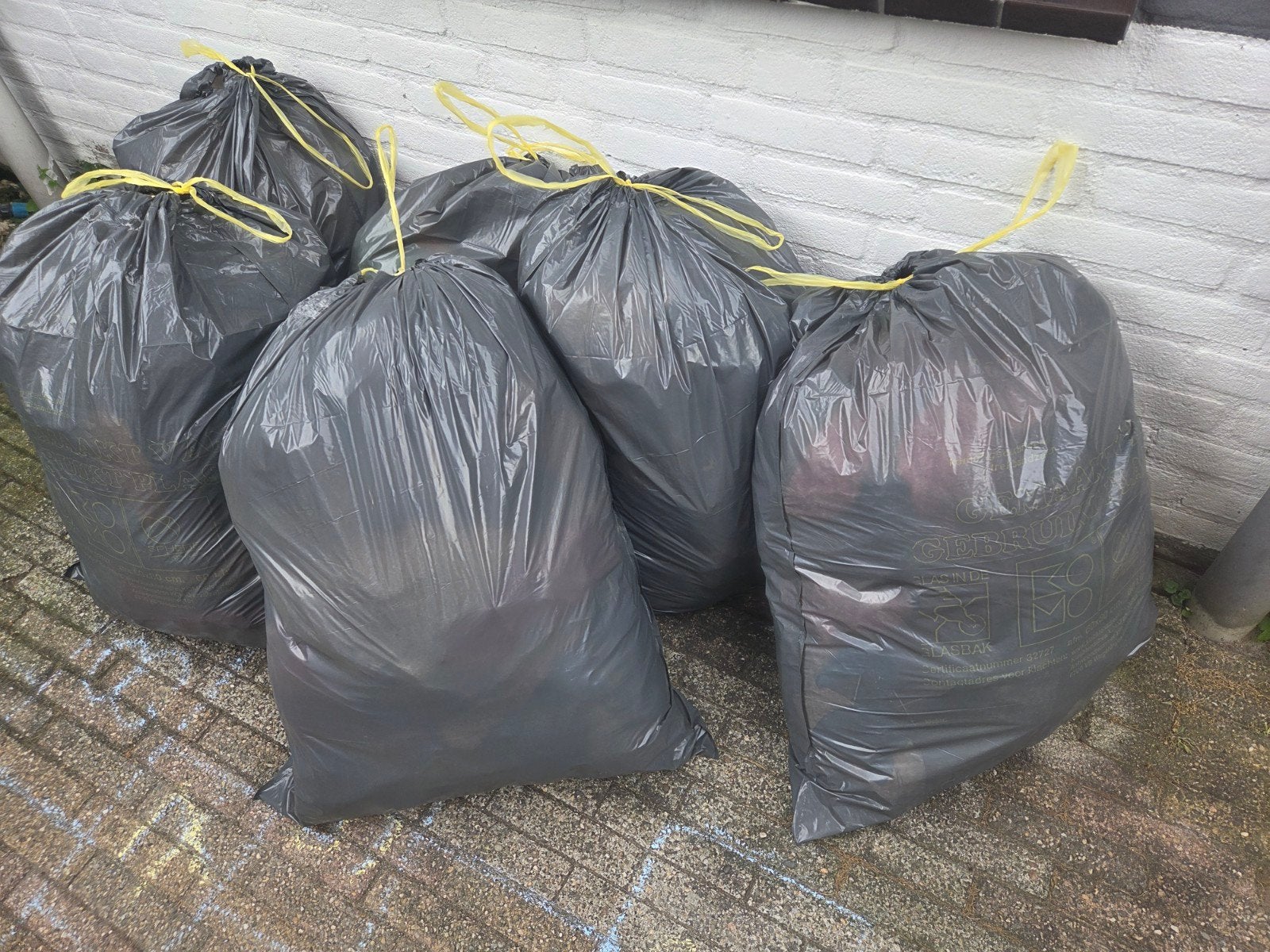 Grote partij meisjes- en vrouwenkleding (maat 110 t/m XL), Ophalen, Gedragen