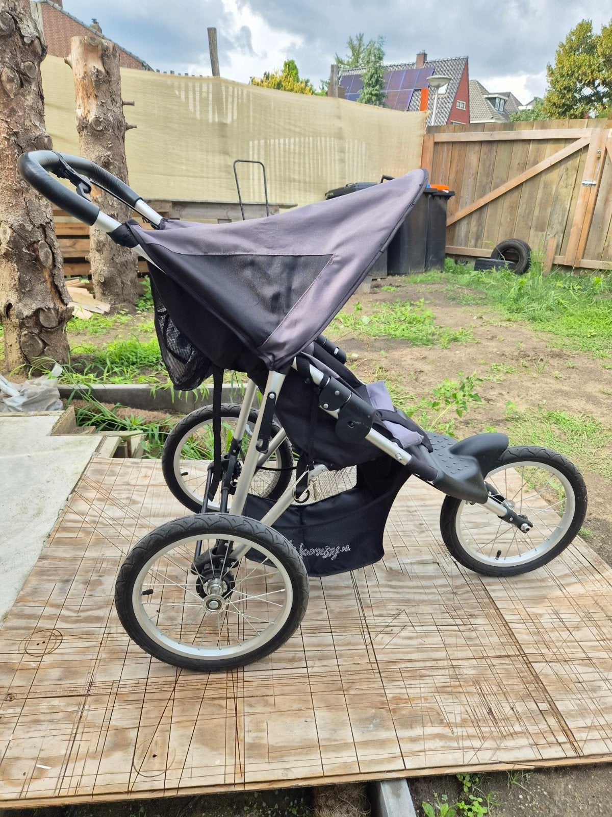 Jogger Buggy 3-wieler - Ideaal voor sportieve ouders, Kinderen en Baby's, Buggy's, Ophalen, Gebruikt, Overige merken, Verstelbare rugleuning
