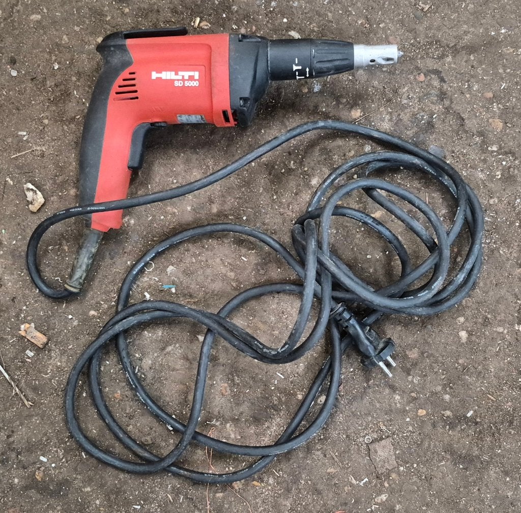 Hilti schroefmachine, Ophalen, Gebruikt, 600 watt of meer, Overige typen