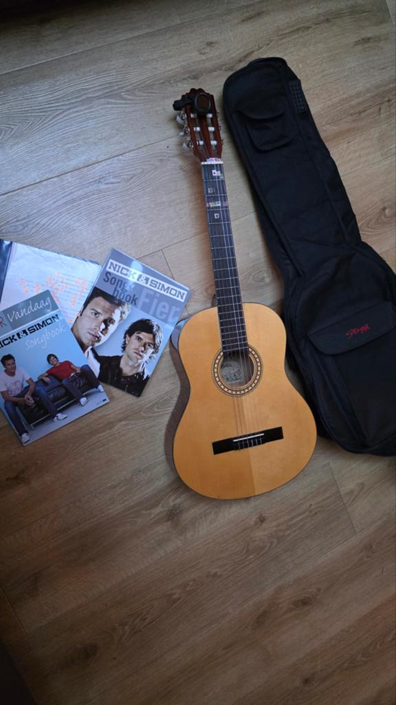 Motion TC-901 Klassieke Gitaar met hoes, Ophalen of Verzenden, Zo goed als nieuw, Klassieke of Spaanse gitaar