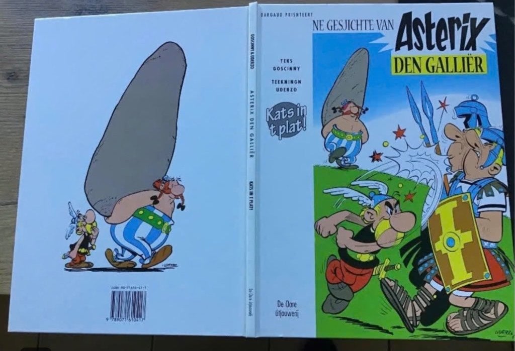 Ne gesjichte van Asterix de Gallier door Goscinny en Uderzo, Eén stripboek, Ophalen of Verzenden, Zo goed als nieuw