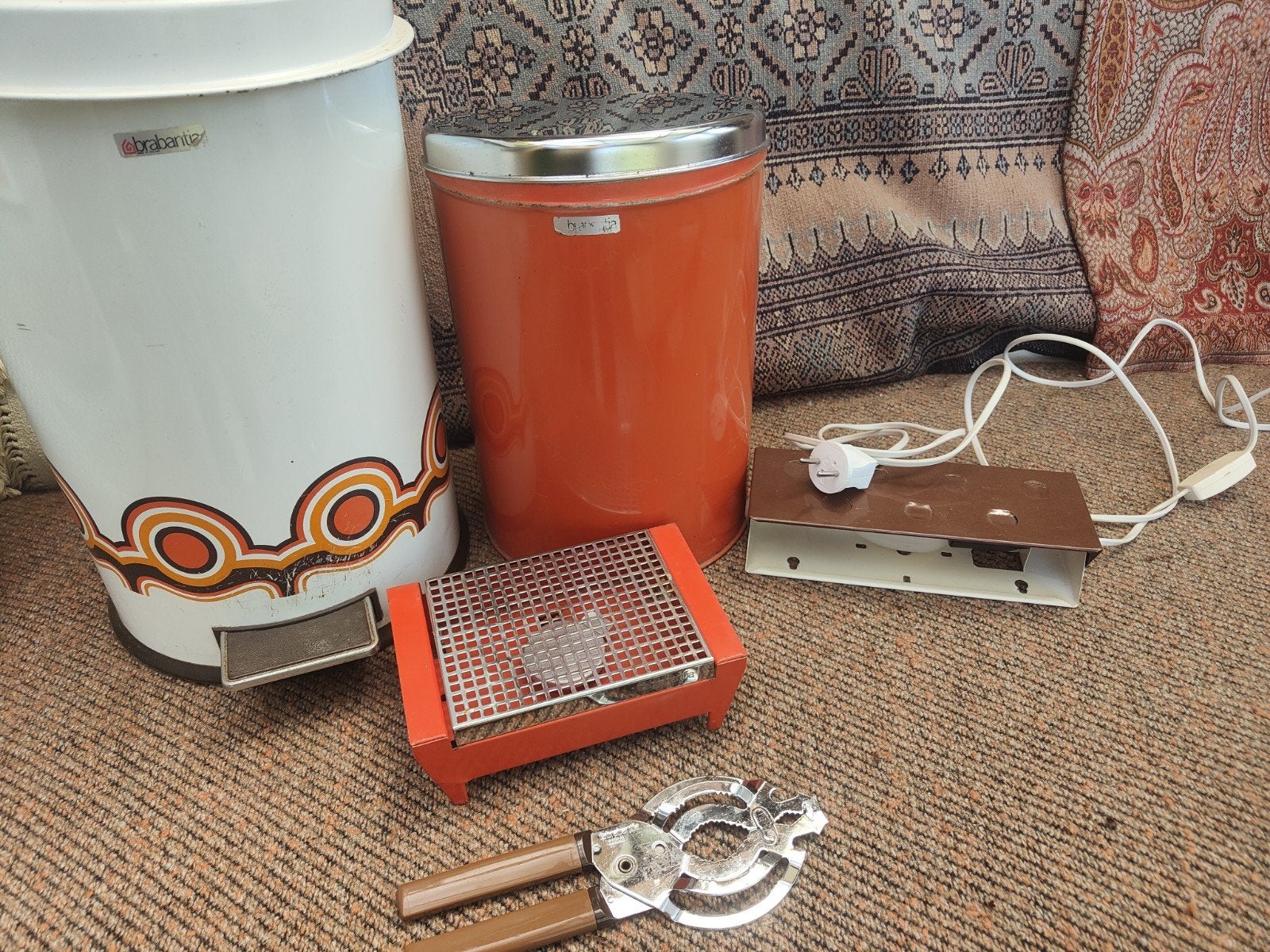 Vintage Retro prullenbak - lampje - warmhouder - voorraadbus, Ophalen of Verzenden, Huis en Inrichting