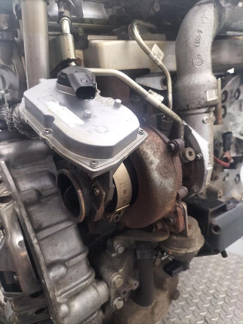 MITSUBISHI FUSO CANTER 7C18 7500/340  TURBO 2015, Auto-onderdelen, Ophalen of Verzenden, Gebruikt, Stiba lid