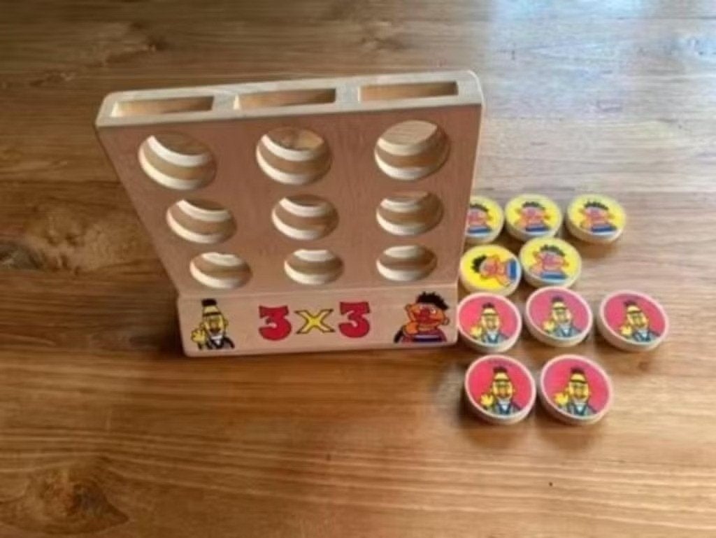 3 op een rij - Sesamstraat ( educatief spel van hout), Ophalen of Verzenden, Overige typen