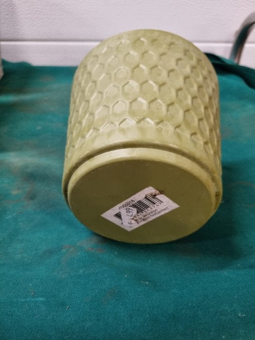 bloempot groen kunststof, Ophalen of Verzenden, 'T Olde Gre-j, Info@toldegrej.nl, Endepoelstraat 20f Didam