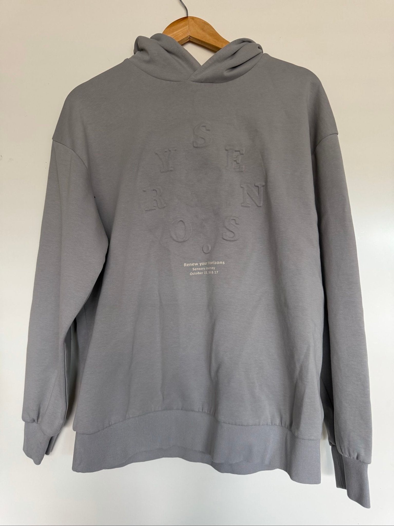 C&A Grijze Hoodie met Sensory print Relaxed Fit Medium, Kleding | Heren, Ophalen of Verzenden, Gedragen, C&amp;A