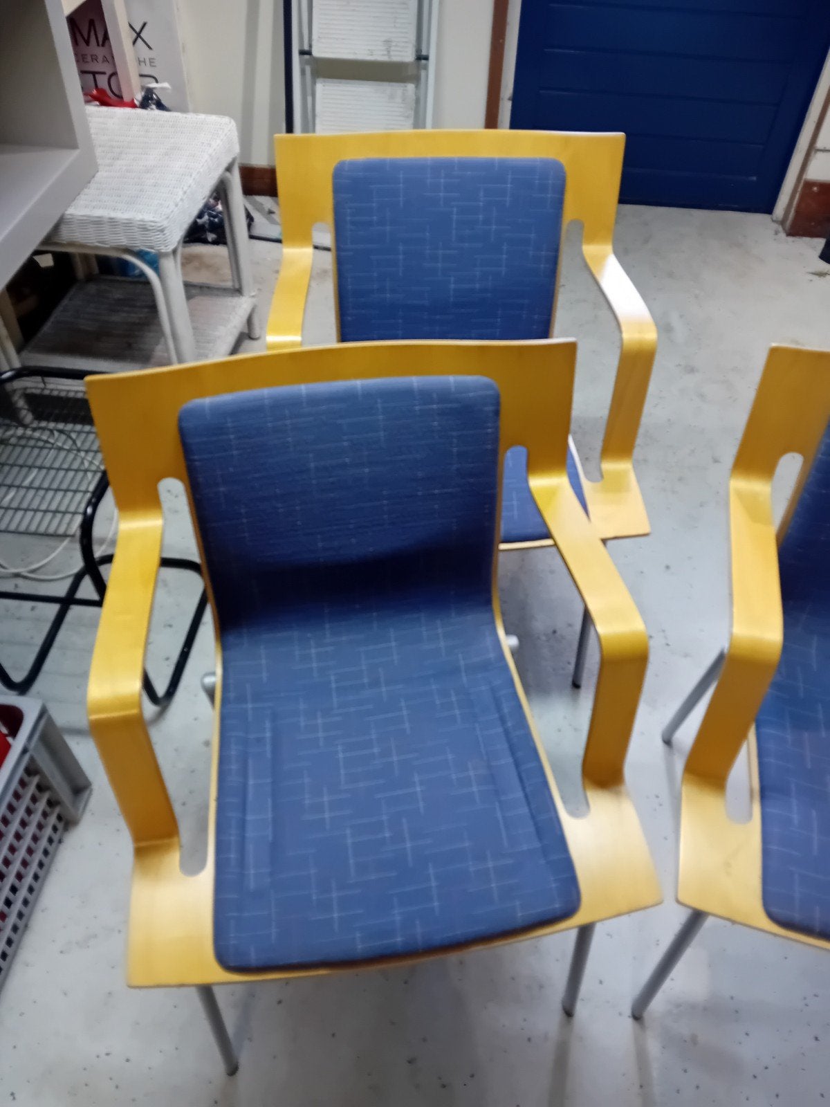Set van 2 Lammhults stoelen ., Ophalen, Gebruikt, Blauw, Modern, Scandinavisch, Minimalistisch