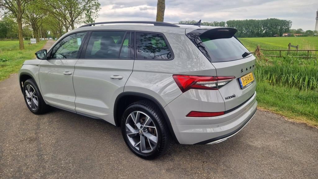 Skoda Kodiaq 1.5 TSI Sportline Business, Pano, virtual cockp, Euro 6, 4 cilinders, 150 pk, Alcantara