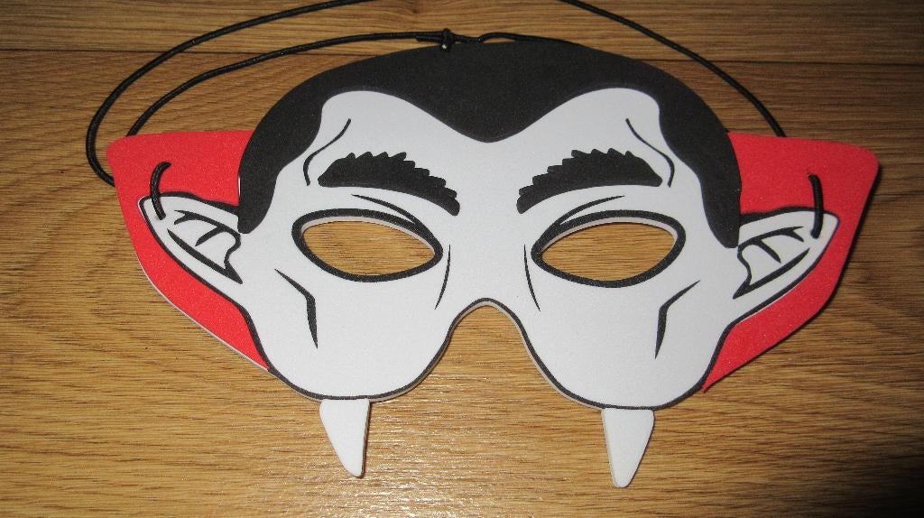 Carnaval maskers-mutsen-handschoenen en kleren Nieuw., Ophalen of Verzenden, Nieuw, 110 t/m 116, Jongen of Meisje