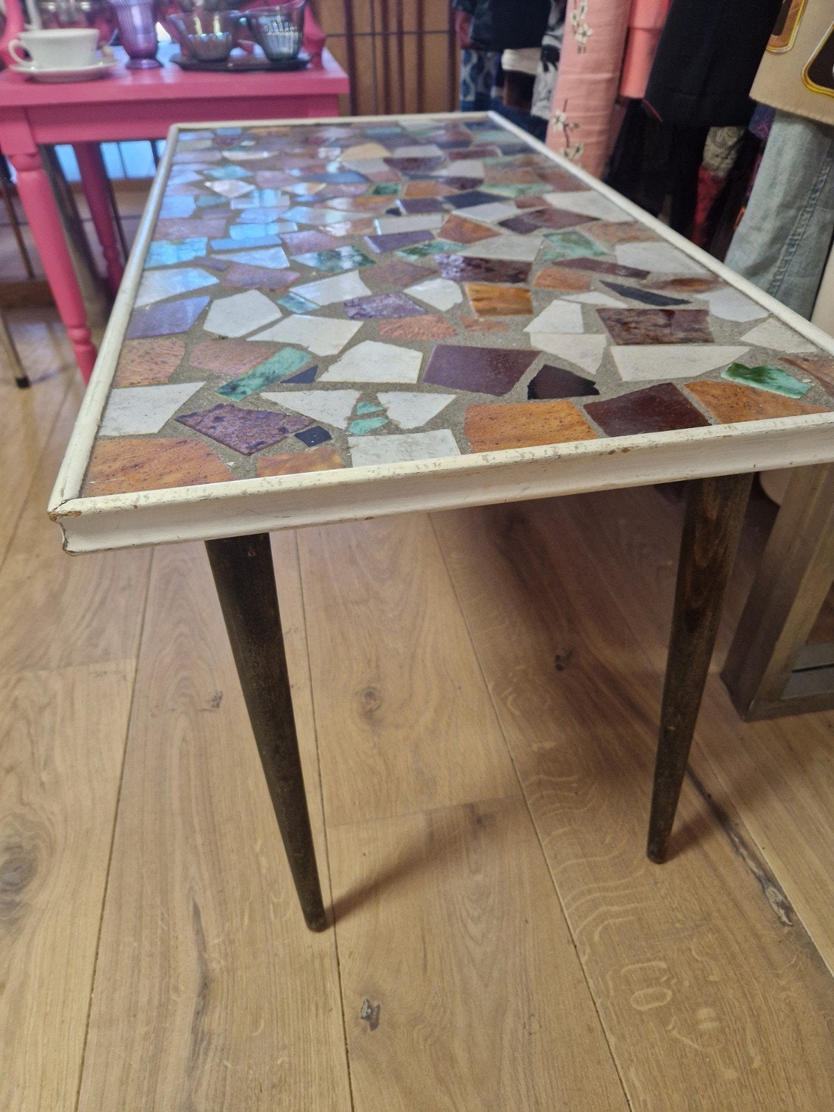 Vintage salontafel met mozaïek blad, Overige materialen, Gebruikt, 100 tot 150 cm, Onbekend