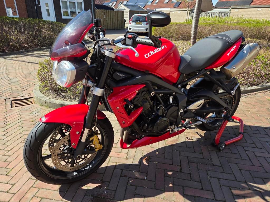 Triumph Street Triple 675R! In prijs verlaagd !, Motoren, Motoren | Triumph, 675 cc, LED Verlichting, Motorrijbewijs A, Gebruikt