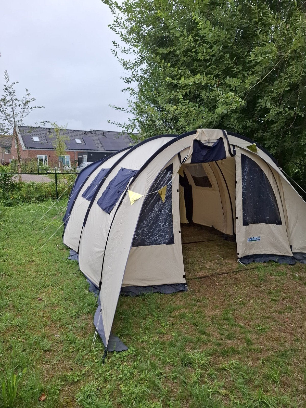 familietent, Caravans en Kamperen, Ophalen, Gebruikt