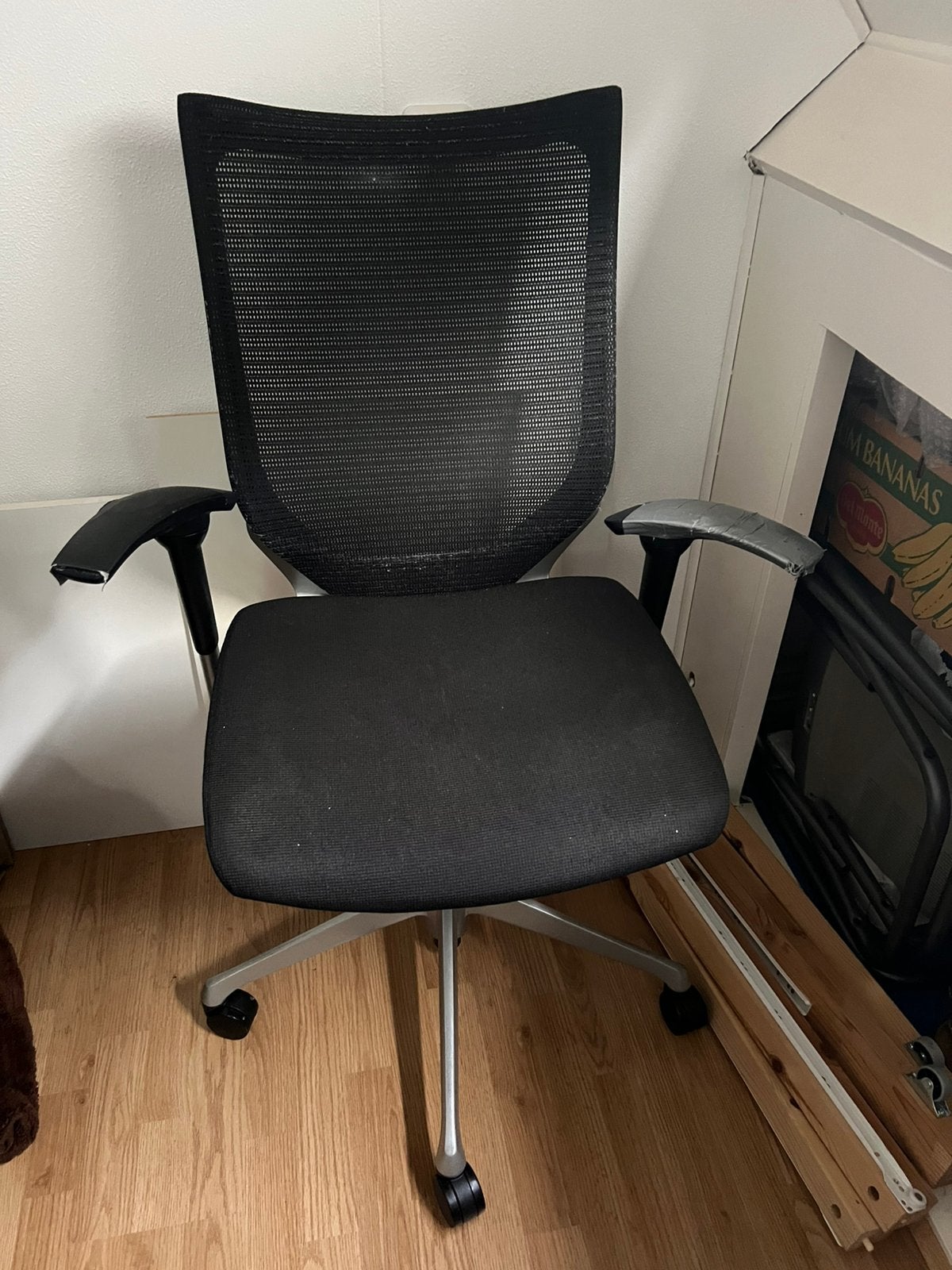Gratis bureau stoel, Ophalen, Zo goed als nieuw, Zwart
