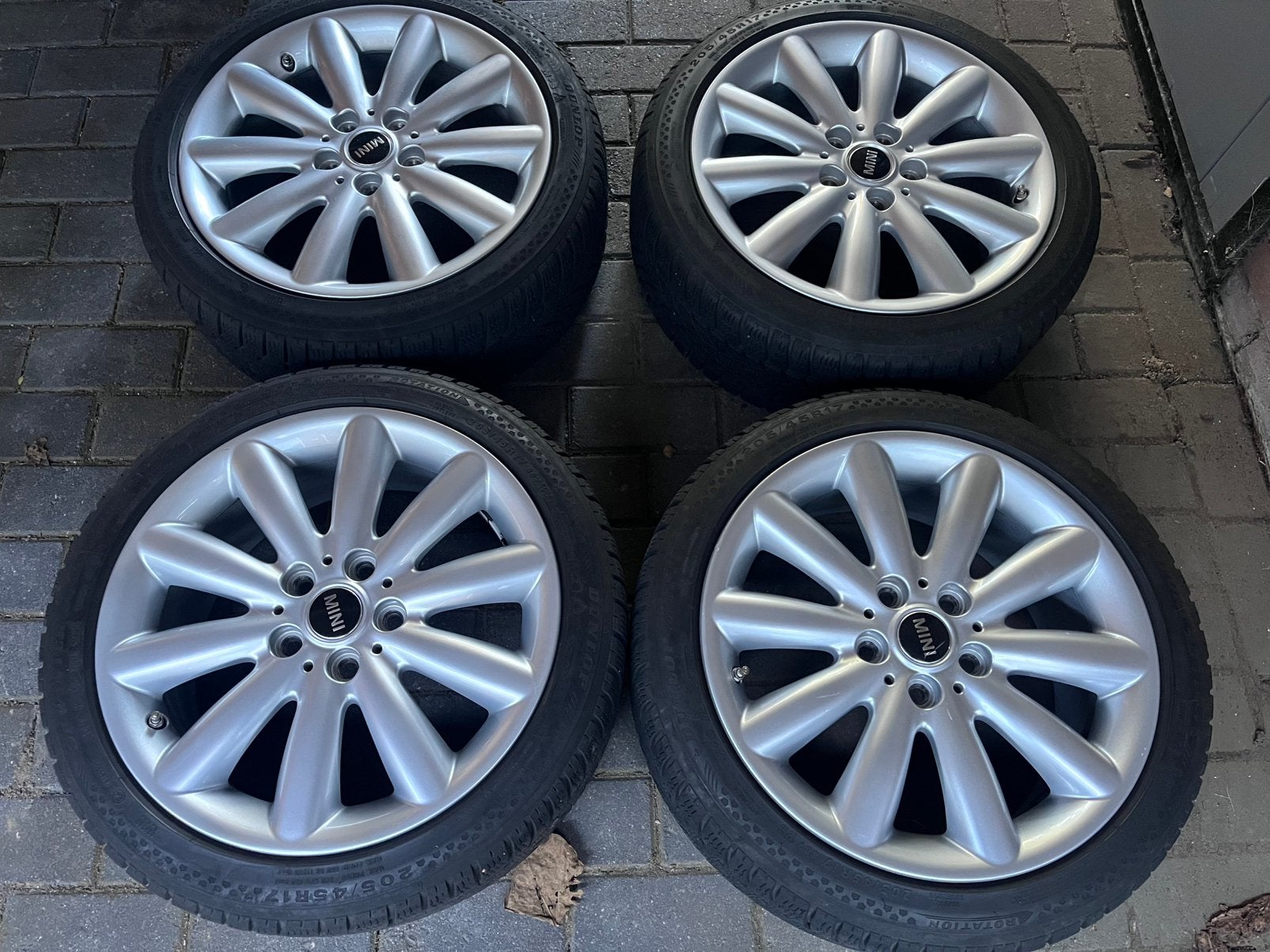 17 inch Mini Cooper F54/55/56 ALU winterset DUNLOP TPMS  7mm, Auto-onderdelen, Ophalen, Gebruikt, Banden en Velgen, 17 inch