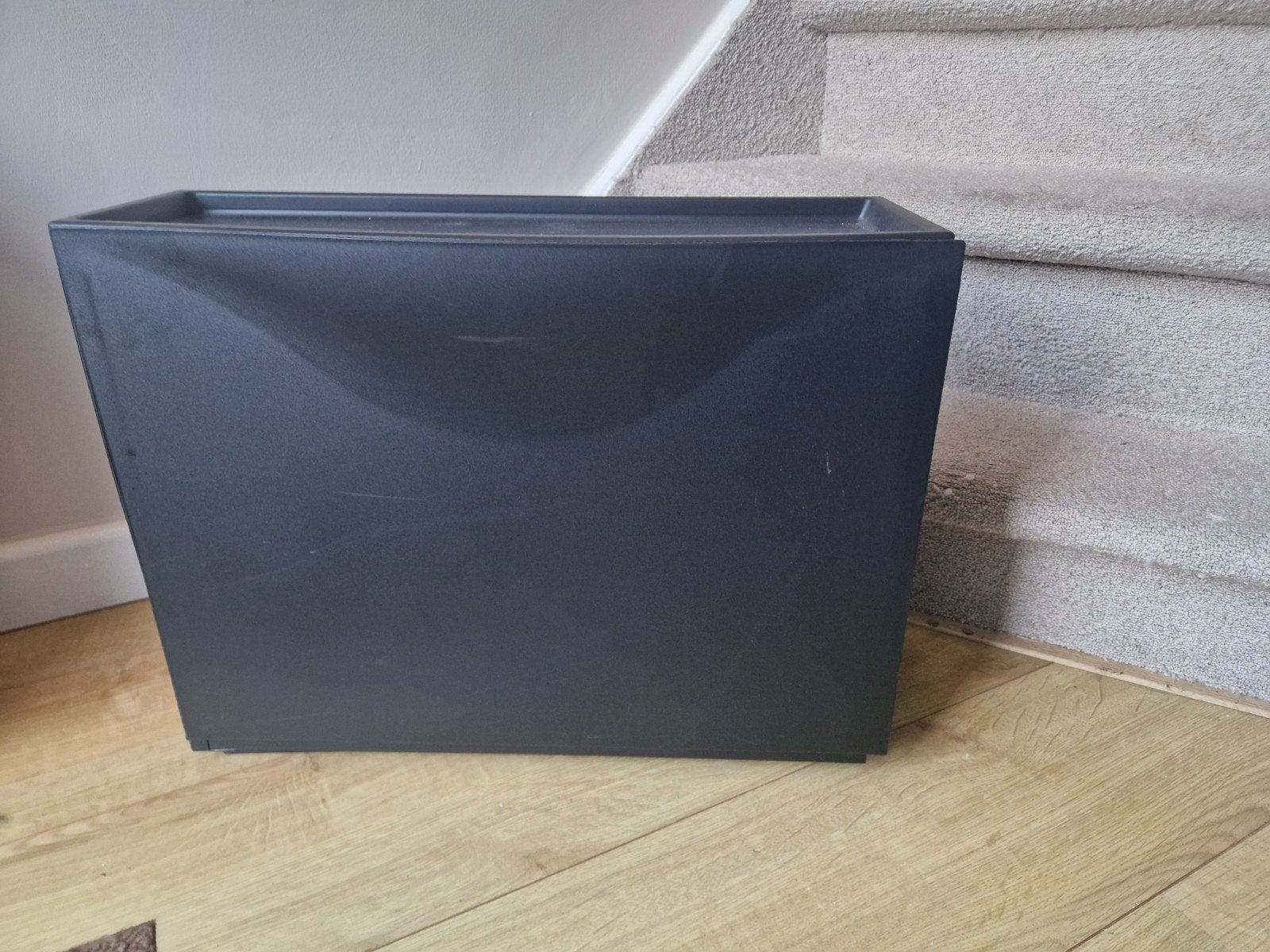 Gangkast voor opbergen spullen, Ophalen